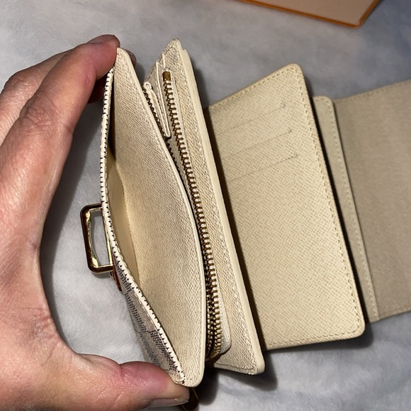 Louis Vuitton preloved Damier azur portefeuilla tri fold wallet excellent con. - Picture 8 of 11